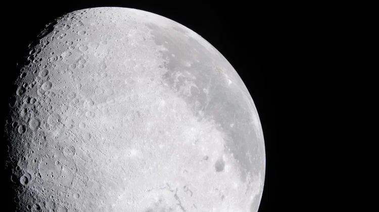 Netflix Hadirkan Momen Terbaik Misi Artemis II saat Lunar Flyby
