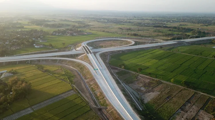 ADHI Karya Catat Kontrak Baru Rp18,1 Triliun Sepanjang 2025