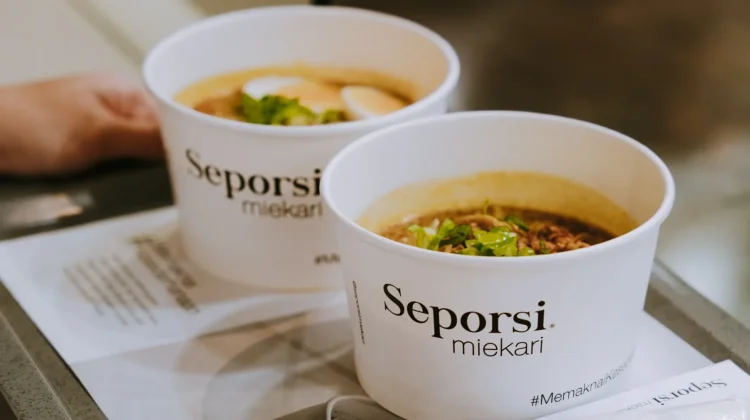 Seporsi Mie Kari Tawarkan Cita Rasa Kari Indonesia yang Autentik dan Kaya Rempah