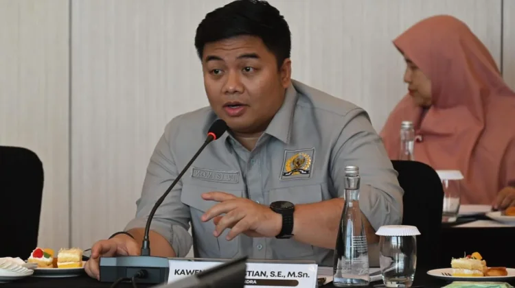 Dracin Raup Keuntungan, DPR Tegaskan Indonesia Tidak Boleh Sebatas jadi Pasar