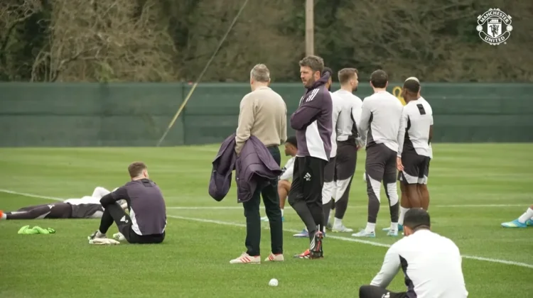 Manchester United Kembali ke Lapangan, Siap Jamu Leeds United di Kandang