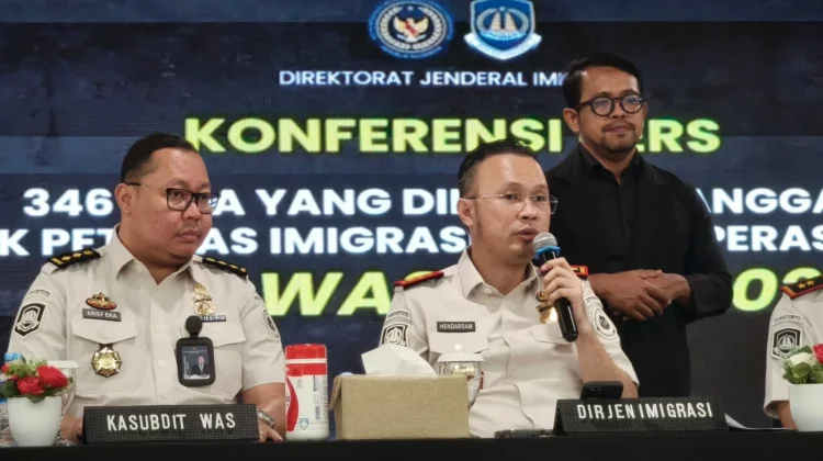 Operasi Wira Waspada, Ditjen Imigrasi Amankan Ratusan WNA