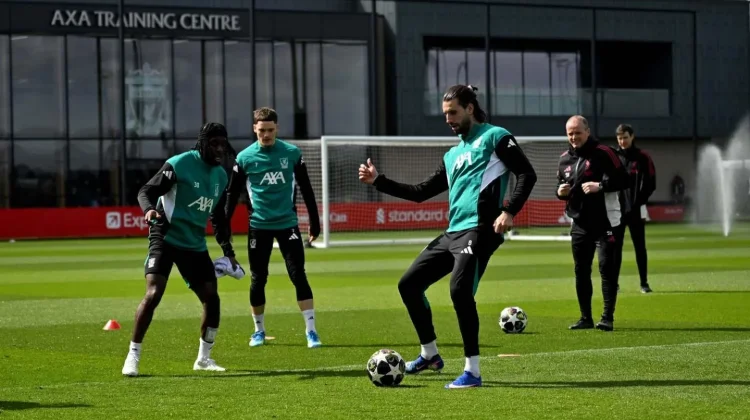 Liga Champions, Gelandang Liverpool Yakin Bisa Balikkan Keadaan Lawan PSG