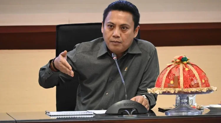 Sorot Program Bedah Rumah, Komisi V DPR Nilai Dorong Pemerataan Ekonomi Daerah