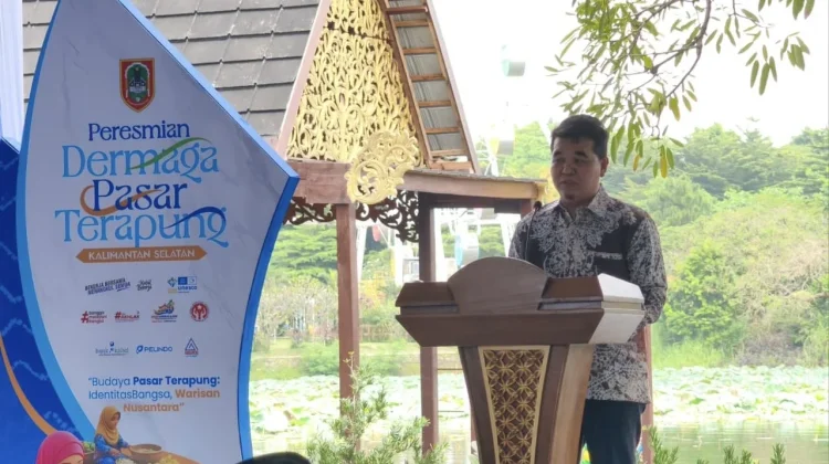 Dermaga Pasar Terapung Kalsel di TMII Resmi Beroperasi
