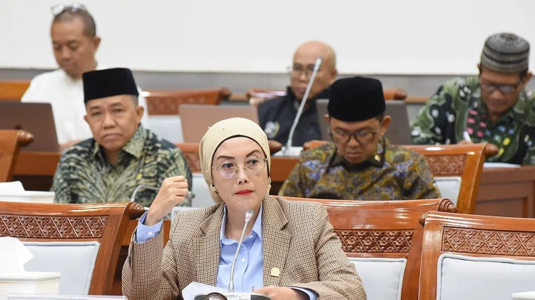 Lewat WA dan LINE, Komisi VIII DPR Nilai Kasus Kekerasan Seksual Telah Berevolusi