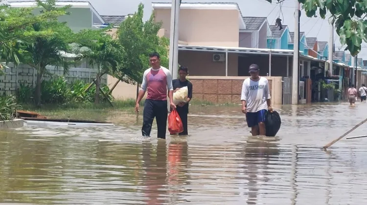 BPBD Bekasi Imbau Warga Waspada Bencana Hidrometeorologi