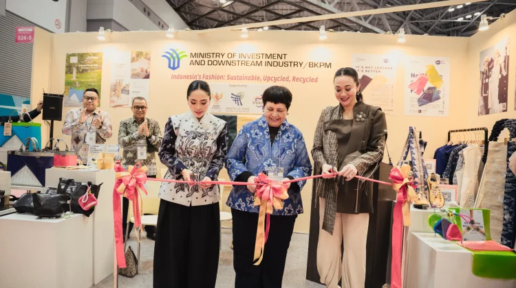 Produk UMKM Indonesia Ramaikan Fashion World Tokyo 2026