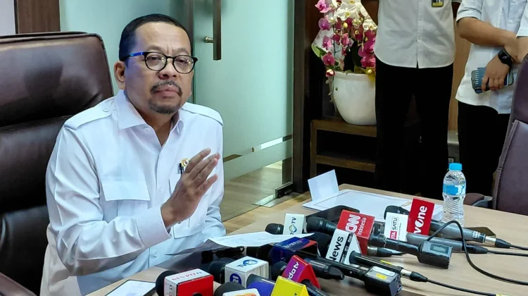 Kabakom Tegaskan Presiden Prabowo Fokus Pangkas Pemborosan APBN