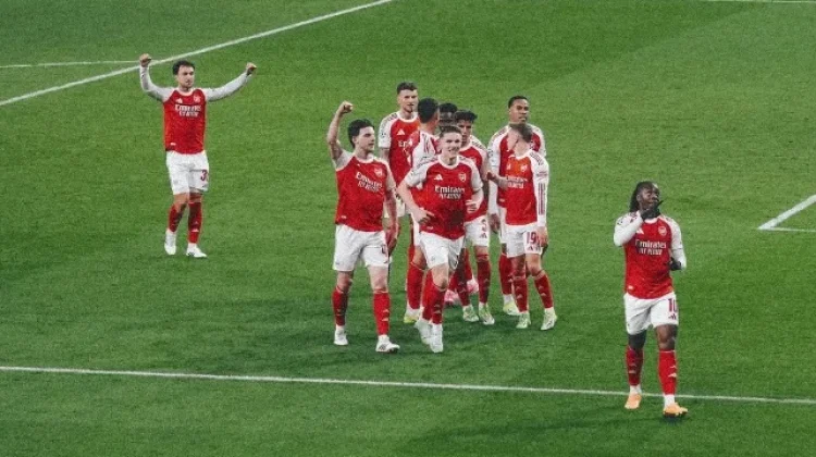 Arsenal Parkir Bus, Tiket Semifinal di Tangan