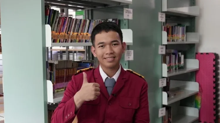 Sekolah Rakyat Hidupkan Mimpi Anak Pengemudi Ojol Kuliah di AS Jadi Data Analyst