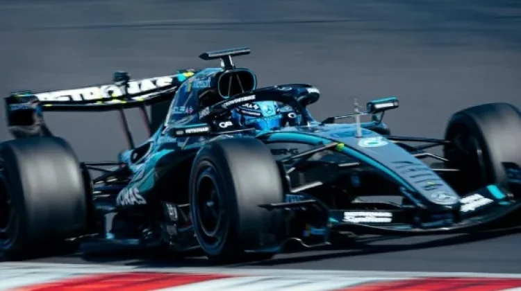 Russell Unggul Lap, Piastri Terkendala di Nurburgring