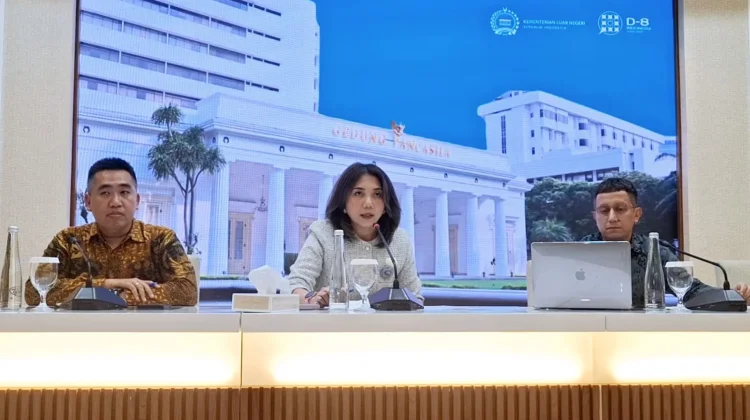 Kemlu: Koordinasi Proses Perizinan Kapal Tanker Pertamina Masih Berlangsung