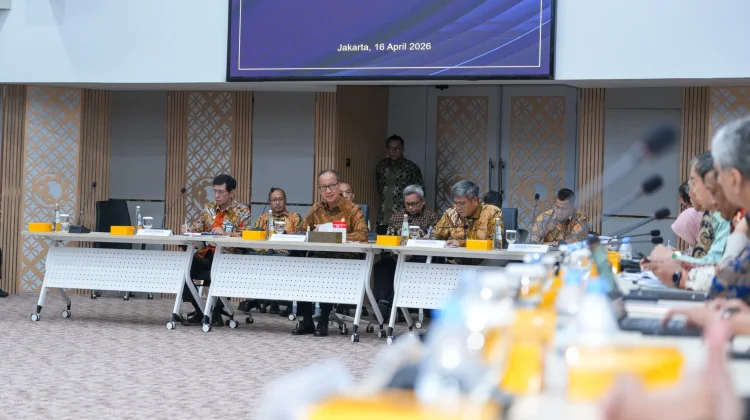 Sikapi Ketegangan Selat Hormuz, Pemerintah Kumpulkan Pengusaha Plastik