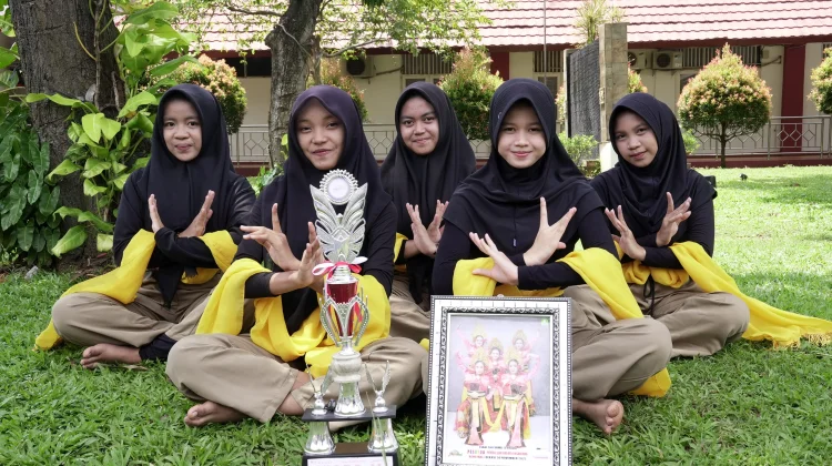 Sekolah Rakyat Asah Bakat Siswa Melalui Taekwondo dan Seni Tari