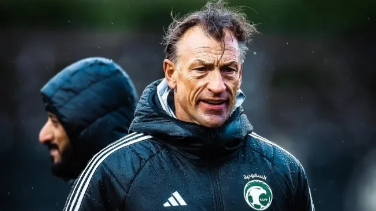 Arab Saudi Kejutkan Dunia, Pecat Renard Menjelang Piala Dunia
