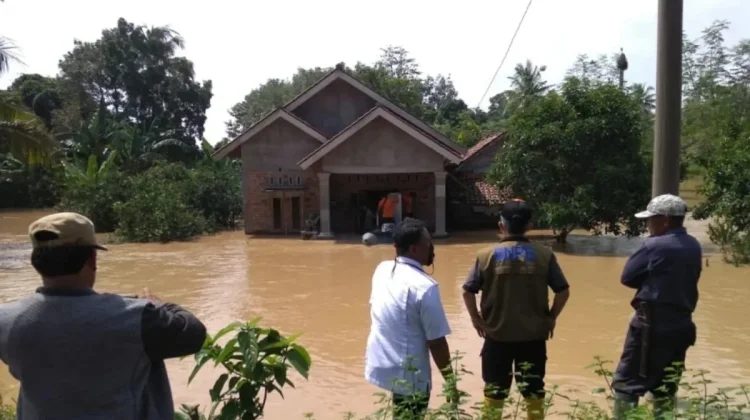 Banjir di OKU Rendam 1.277 Rumah, 5.295 Warga Terdampak