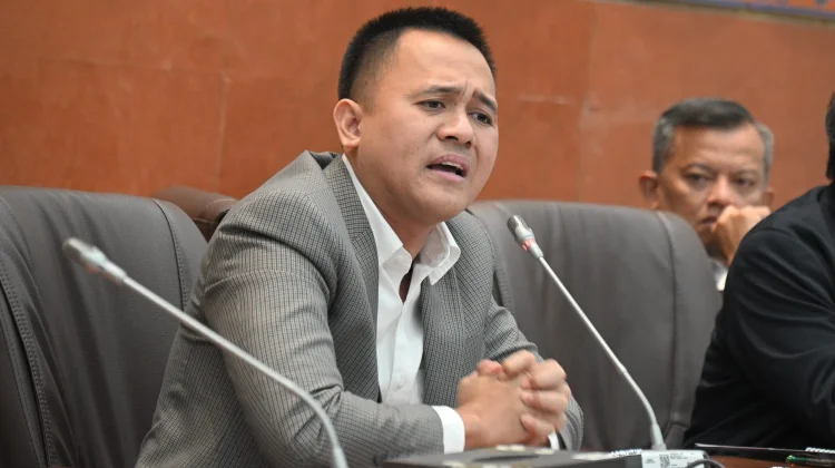 Legislator Ini Nilai Kenaikan Harga BBM jadi Langkah Kemunduran