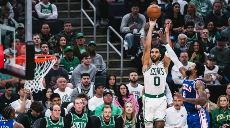 Celtics Hancurkan 76ers 123-91, Tatum dan Brown Tampil Gemilang