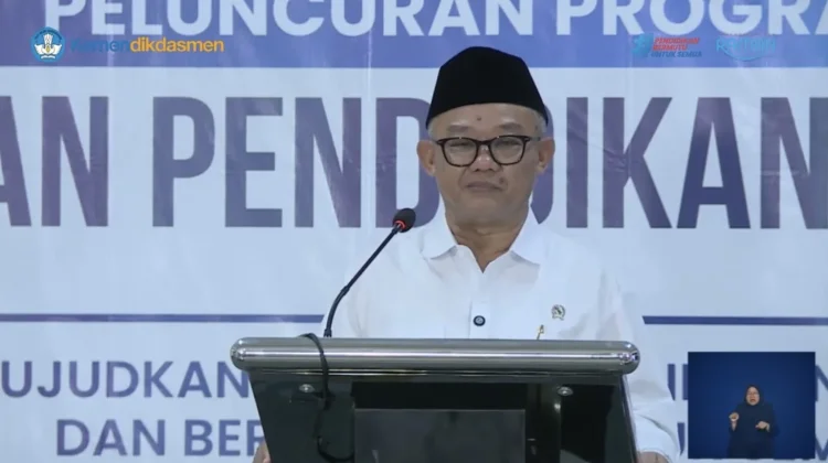 Mendikdasmen Pastikan Tindak Tegas Pengawas TKA Langgar Aturan Ujian