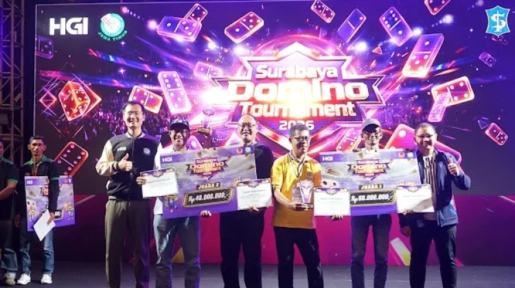Duo Gresik Taklukkan Wakil Makassar di Final Turnamen Domino Surabaya