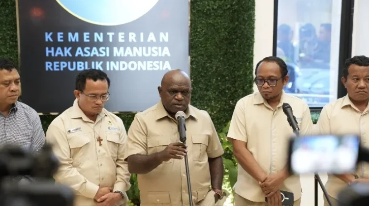 Menteri HAM Minta Sidang Kasus Andrie Yunus Transparan dan Adil