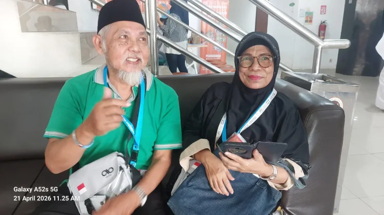 Cerita Jemaah Calon Haji Asal Bekasi, Bisa Berangkat setelah Menunggu 12 Tahun