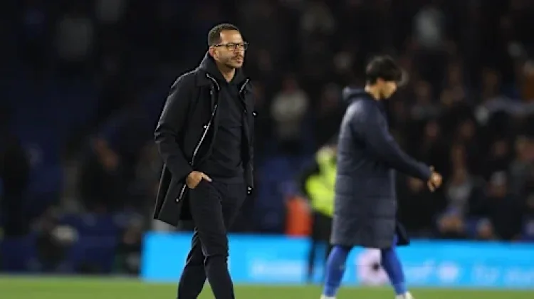 Liam Rosenior Kecewa Berat usai Chelsea Kalah 3-0 dari Brighton