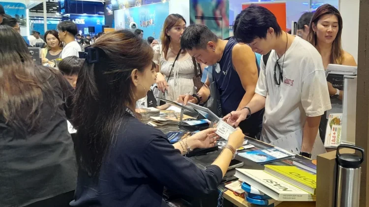 Kemenpar Promosikan Wisata Selam Indonesia di Ajang ADEX