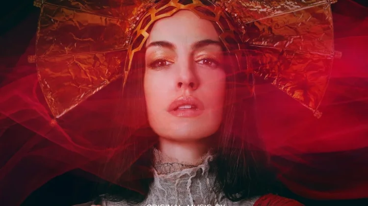 Drama Psikologis 'Mother Mary' Kisah Bintang Pop, Luka Lama, dan Identitas yang Retak
