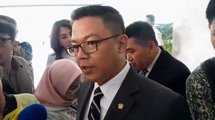 Menlu Jawab Aktivitas Militer AS di Selat Malaka: Patroli Kawasan, Bukan Hal Baru