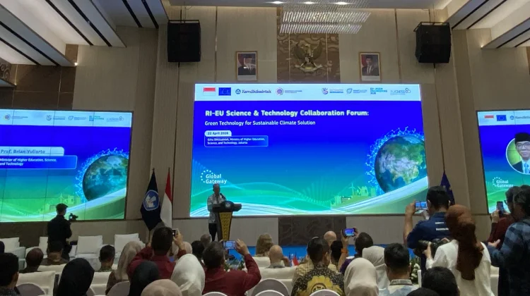 Mendiktisaintek Dorong Kolaborasi Indonesia-Uni Eropa Teknologi Hijau
