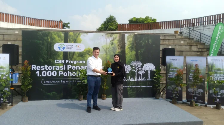 Cermati Fintech Tanam 1000 Pohon di Bekasi