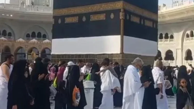 Masjidil Haram Dipenuhi Jemaah Haji dari Sejumlah Negara