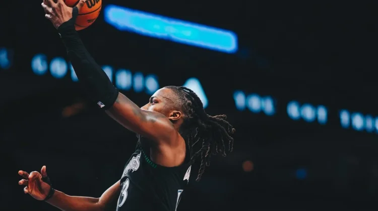 Timberwolves Hajar Nuggets 113-96, Unggul 2-1 di Game Ketiga Playoff