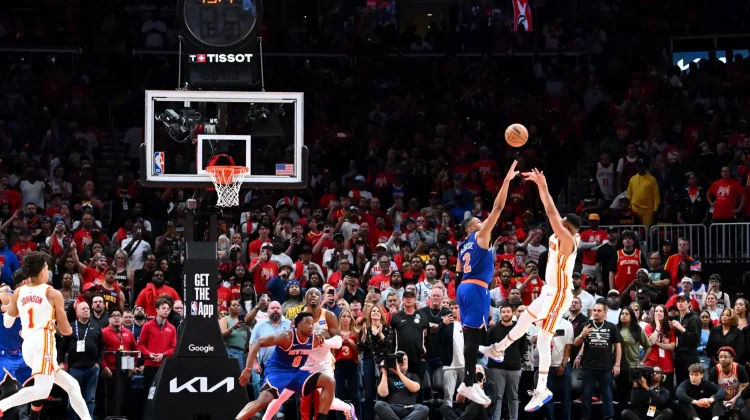 Hawks Menang Dramatis 109-108 atas Knicks, Unggul 2-1 di Game Ketiga Seri Playoff