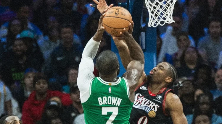 Celtics Tumbangkan 76ers 108-100, Unggul 2-1 di Playoff Ketiga