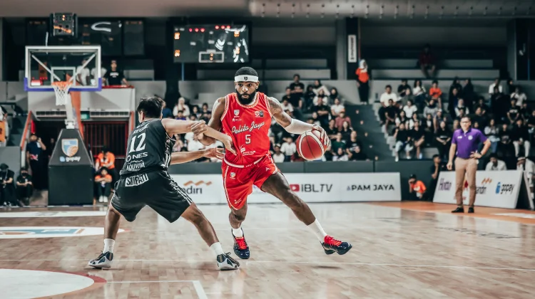 Perrin Buford Ukir Sejarah, Pelita Jaya Gilas RANS Simba