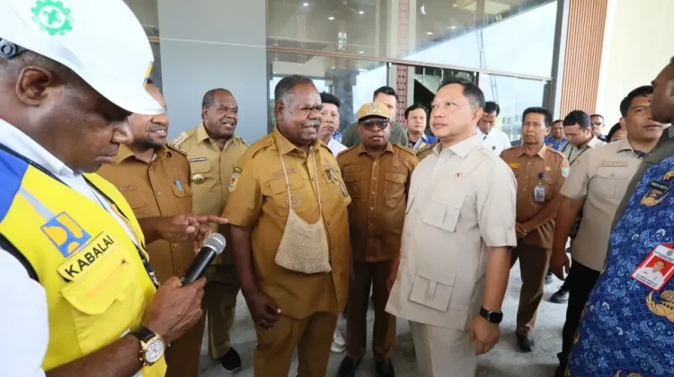 Mendagri Tinjau Pembangunan KPP DOB Papua Barat Daya