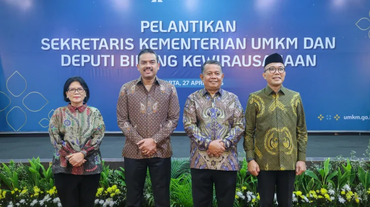 Menteri UMKM Tekankan Reformasi Birokrasi lewat Pelantikan Pejabat Tinggi