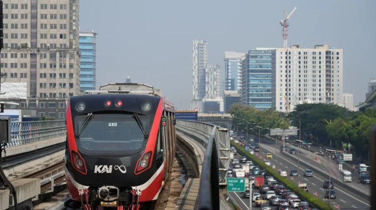 LRT Jabodebek Gunakan Teknologi Canggih untuk Jamin Keamanan Penumpang