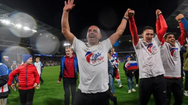 Slovakia Tak Perpanjang Kontrak Calzona akibat Gagal di Kualifikasi Piala Dunia
