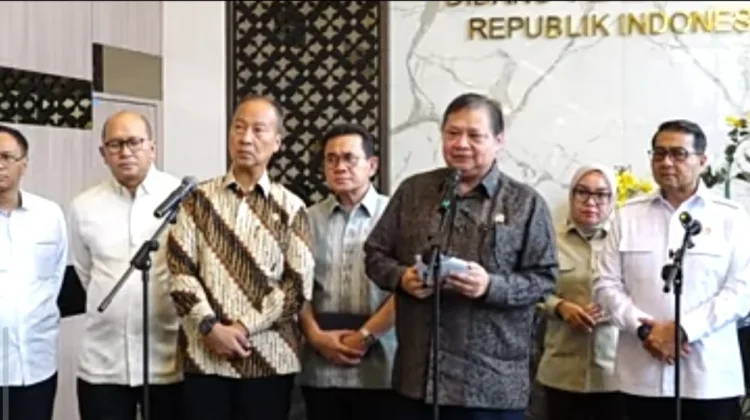Pemerintah Gulirkan Paket Ekonomi untuk Tekan Harga Plastik dan Produk Plastik