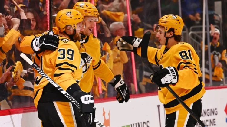 Penguins Mulai Tunjukkan Taring, Tundukkan  Flyers 3-2 di Game 4 Playoff