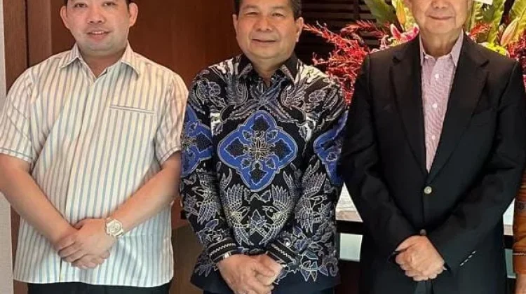 Menggerakkan Olahraga dari Dunia Usaha, Kiprah Engel Sahanggamu