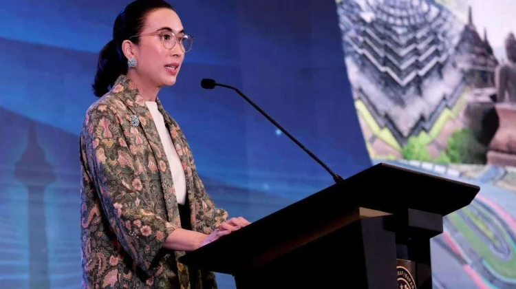 Menpar Dorong Infrastruktur Mentawai Perkuat Daya Tarik Wisata