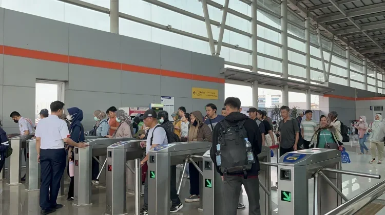 Pascainsiden Argo Bromo, Layanan KRL Bekasi-Cikarang Kembali Normal