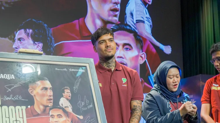 Shayne Pattynama Ungkap Sisi Emosional Timnas di The Longest Wait
