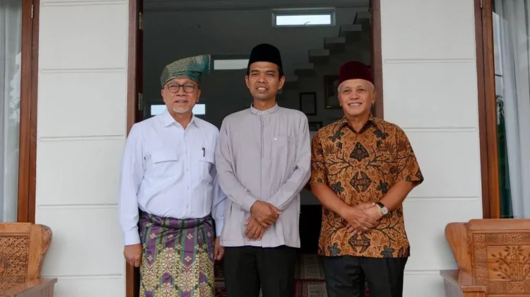 Zulhas Temui UAS, Bahas Pangan dan Kebangsaan