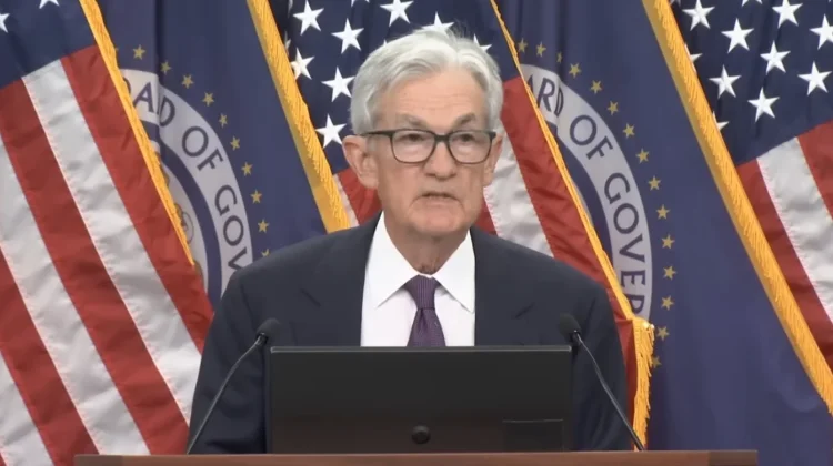 Tak Lagi Jadi Ketua, Powell Tetap Anggota Dewan Gubernur The Fed